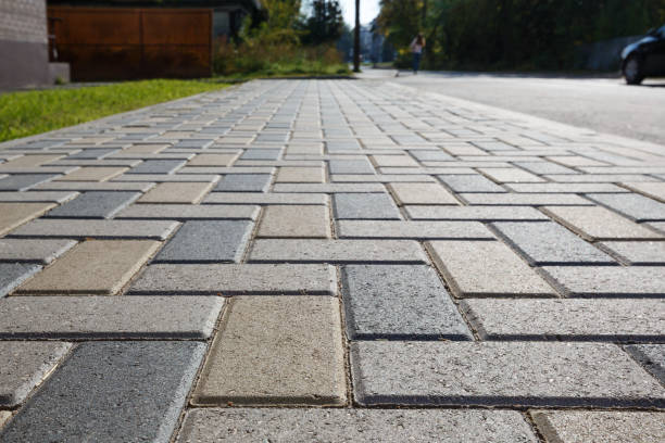 Best Driveway Paving Contractor  in Knollwood, IL